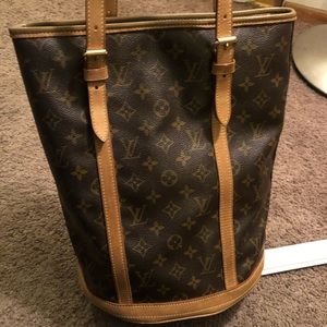 Authentic Louis Vuitton bucket GM